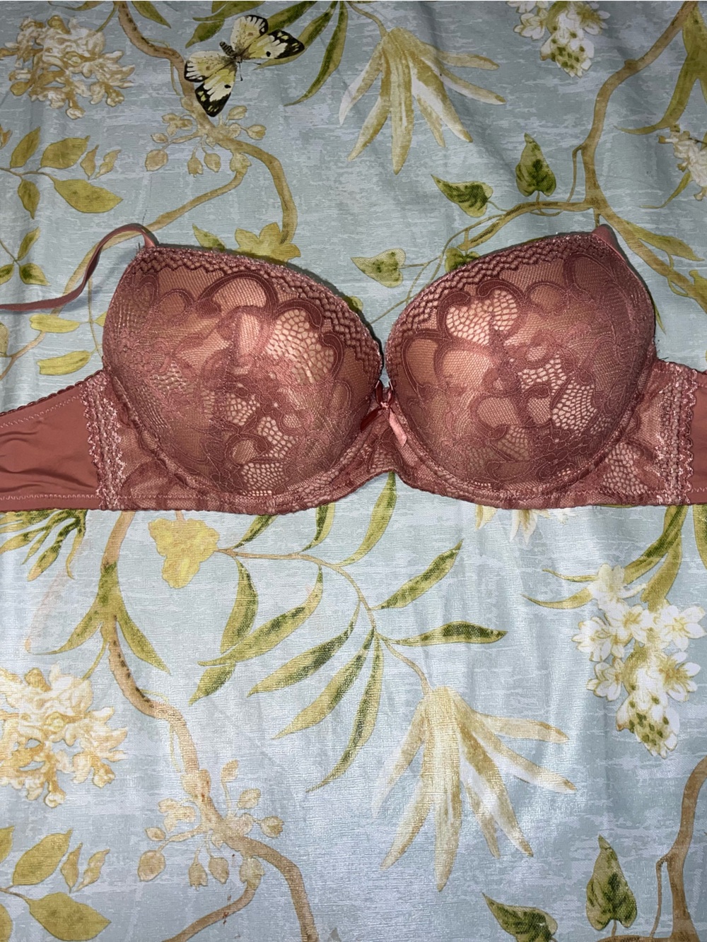 Felina Lace Underwire Bra in Rose Mauve